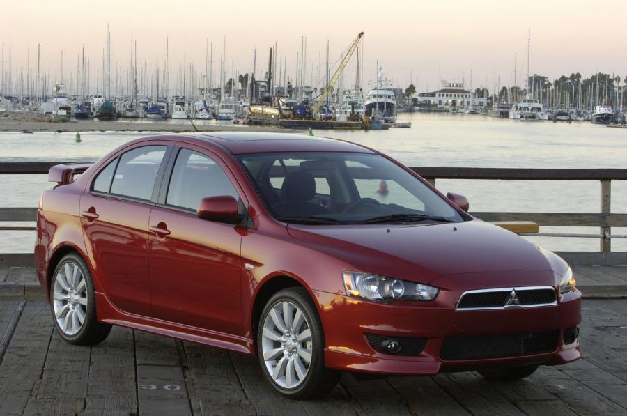  Mitsubishi Lancer 2007 года  (фото 101 из 104)